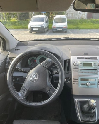 Toyota Corolla Verso cena 10900 przebieg: 211542, rok produkcji 2005 z Gołańcz małe 436